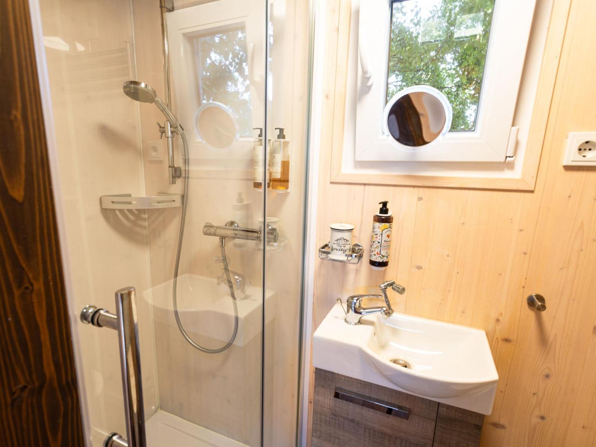 Tiny House auf der Alpaka Farm Villa Rubkow Bagian luar foto